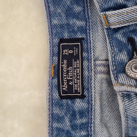 Abercrombie Zoe Natural Rise Vintage A-line Skirt Size 0/25 Pre-owned Denim Skir - Picture 8 of 10